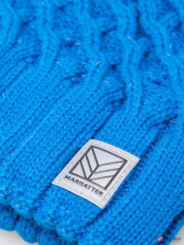 Синяя вязаная шапка с помпоном Marhatter