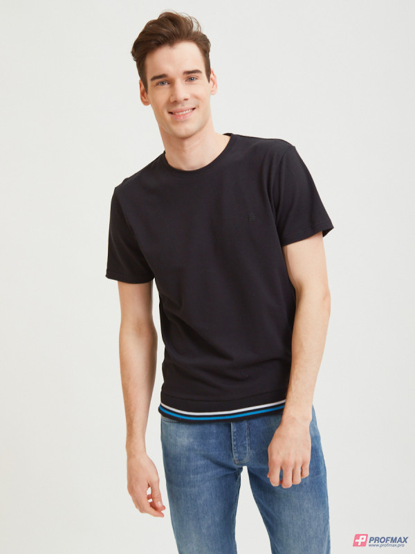 Чёрная футболка Sevenext с контрастным подолом