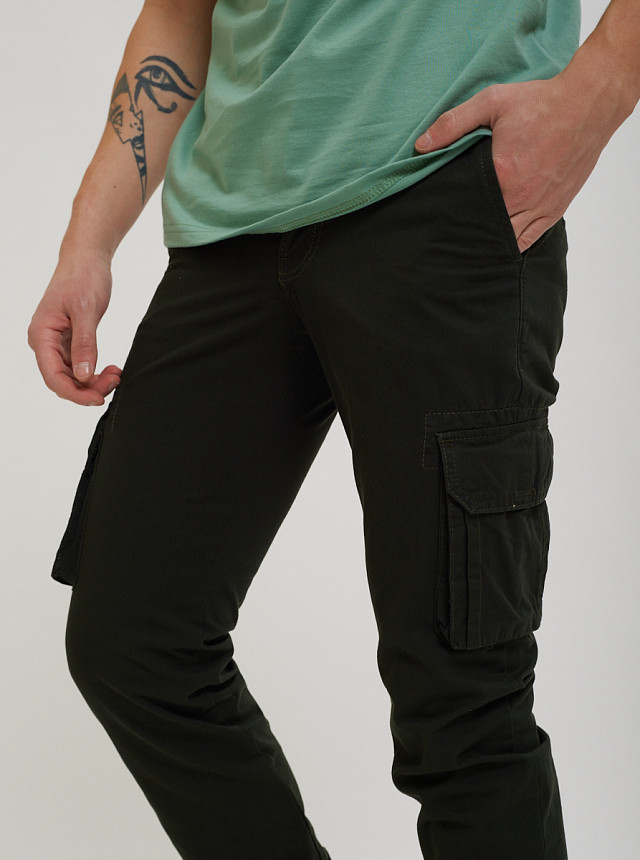Тёмно-зелёные брюки-карго Sevenext