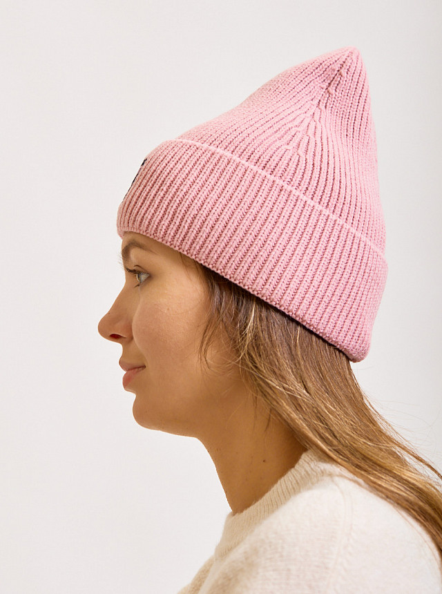 Розовая шапка Marhatter с вытянутой верхушкой
