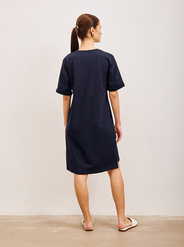 Платье-футболка с принтом тёмно-синее Sevenext